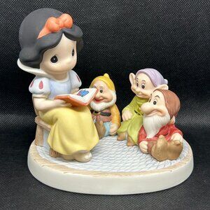 Disney Precious Moments "Gathering Friends Together Is A Wonderful Story"